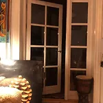 Soulful 3 Room Apartment In Osterbro Near Nature